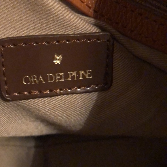 - ORA DELPHINE BUCKET PURSE - Picture 8 of 9